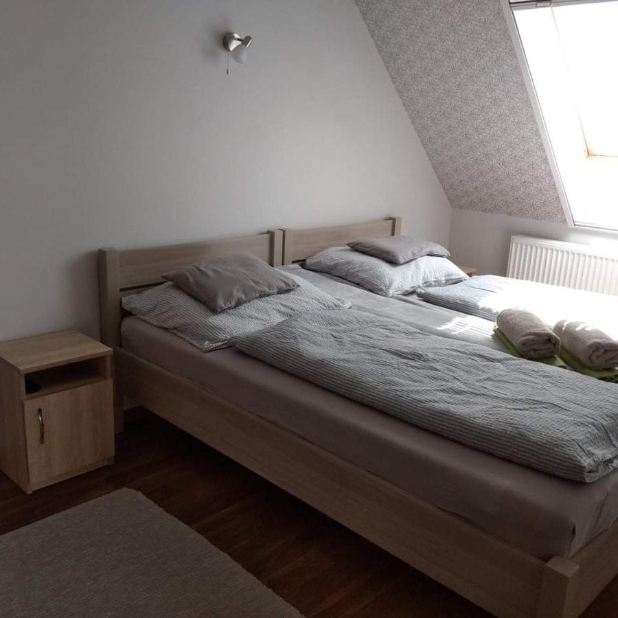 Tahiti Apartman Hajdúszoboszló Esterno foto