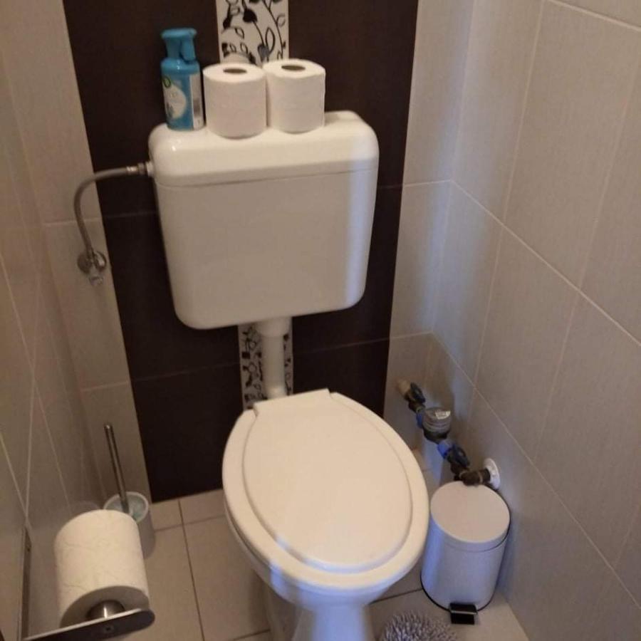 Tahiti Apartman Hajdúszoboszló Esterno foto